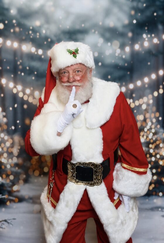 Santa Dave saying shhh